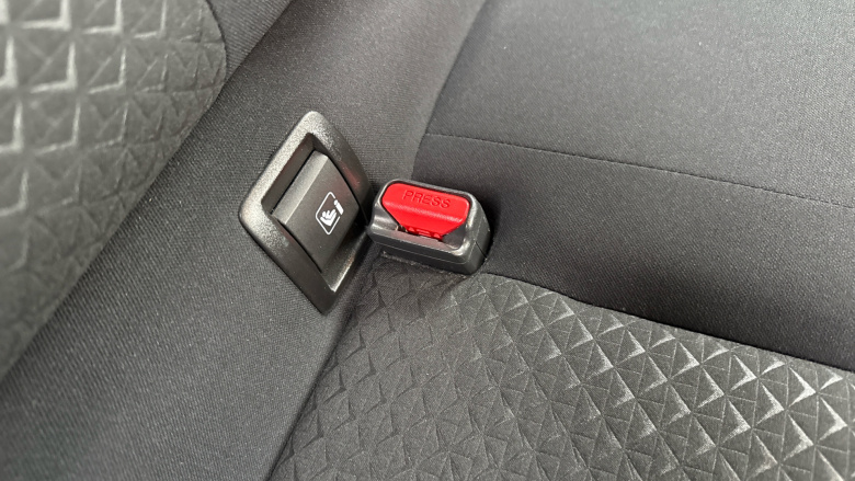 Nissan Juke 1.0 DiG-T N-Connecta 5dr Petrol Hatchback